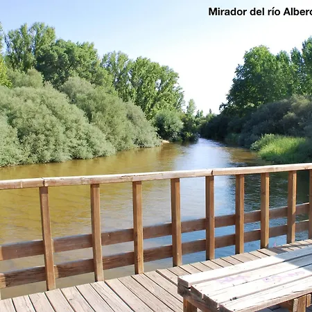 Dani Escalona Tatil Evi *